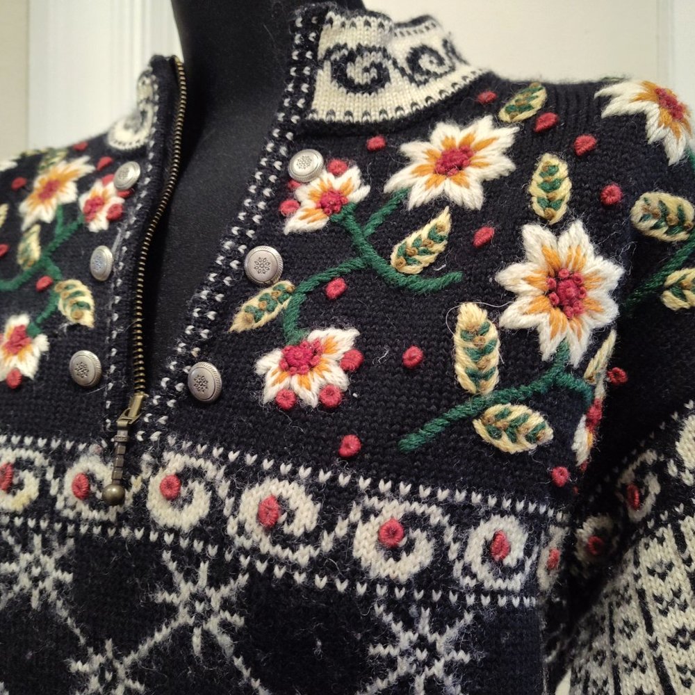 3/4 Zip Wool Icelandic Design Sweater With Floral… - image 2